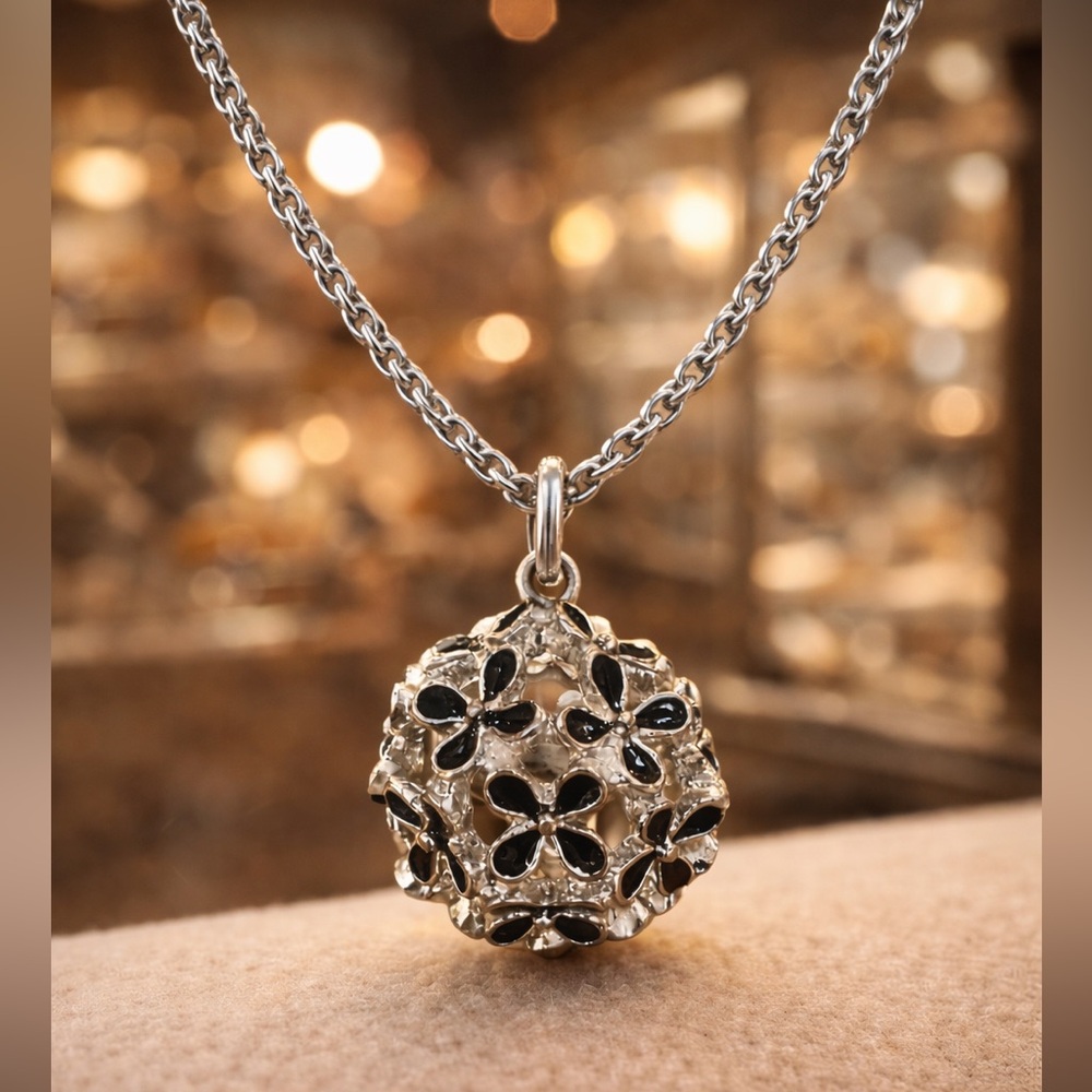 Silver Filigree Openwork Orb Pendant Floral Sphere Charm Vintage Style Boho Chic - Picture 2 of 3